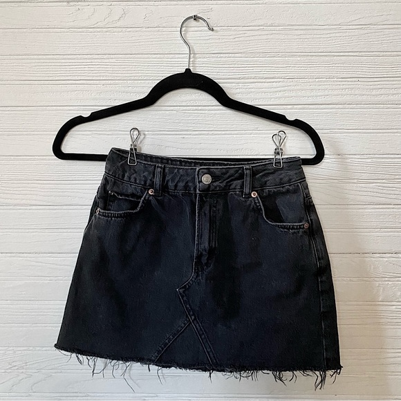 topshop | MOTO | Black Denim Mini Skirt - Picture 2 of 6